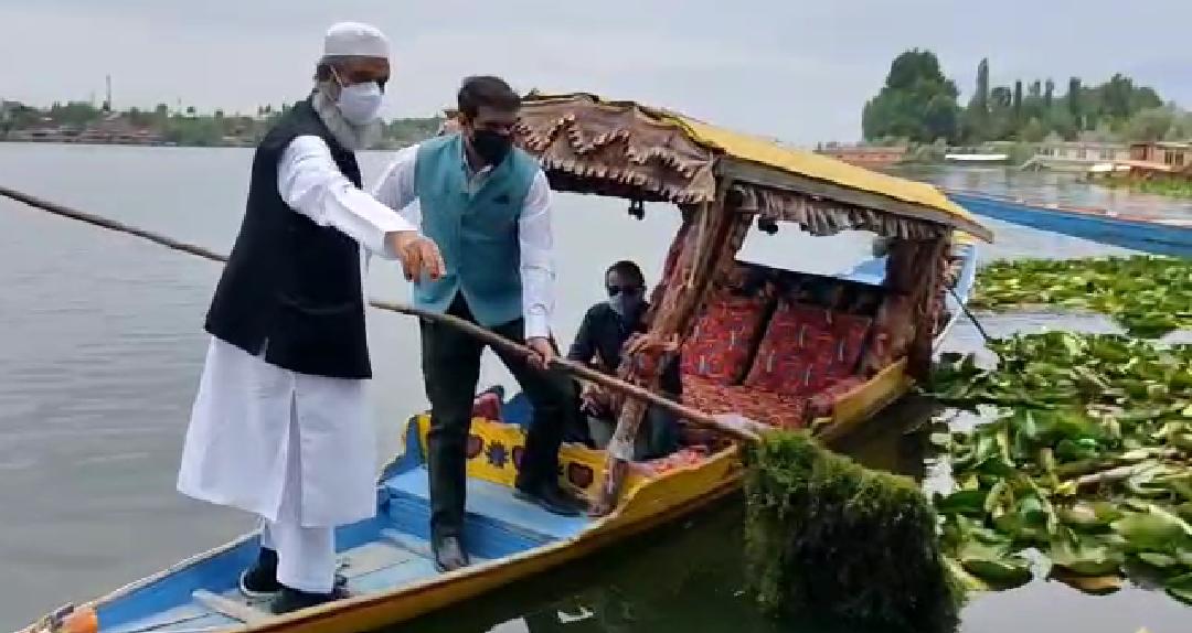 DC Srinagar inspects restoration works on Nigeen Lake, Nalla Amir Khan, Gilsar, Khushaal sar,