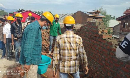 Commissioner SMC suspends two ward officers for ‘negligence’