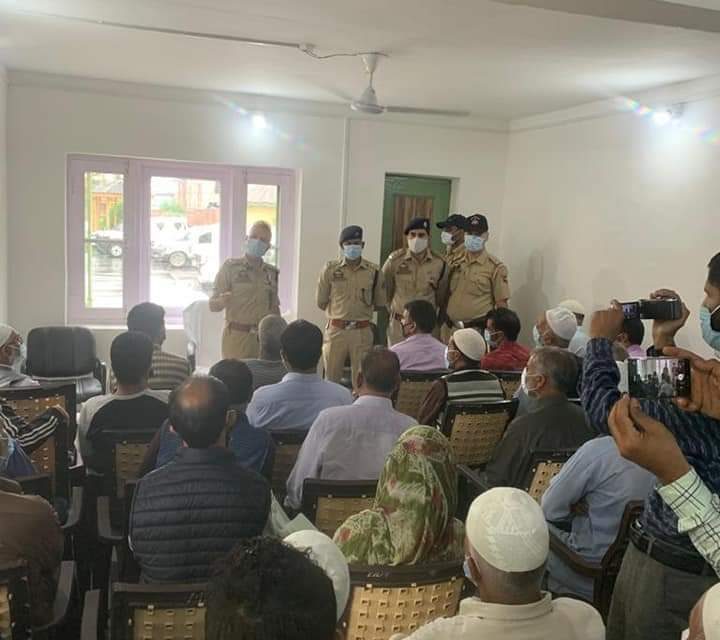 14 boys at the verge of joining militant ranks, counselled and handed over to parents in Anantnag:- Police