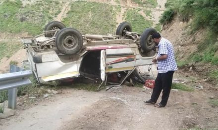 9 injured after passenger vehicle rolls down into gorge in Kupwara