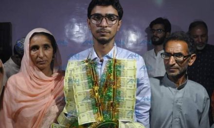 Tanveer Khan: Son of rickshaw puller, Kulgam boy qualifies IES exam with 2nd AIR;LG, PDP chief extends good wishes