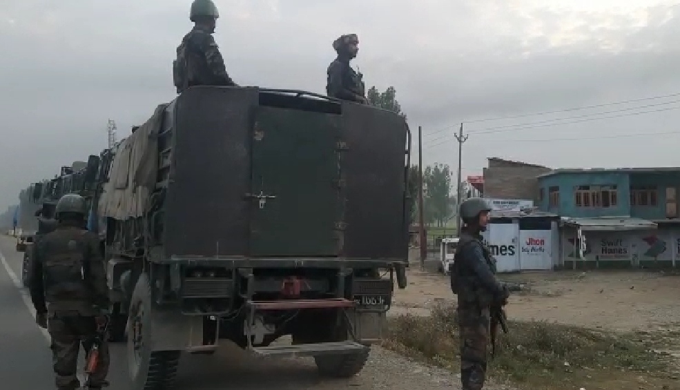 4 militants killed in two separate nocturnal gunbattles in Pulwama, Kulgam
