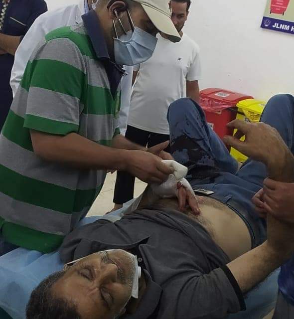 Militants attack police party in Khanyar, Cop, civilian injured