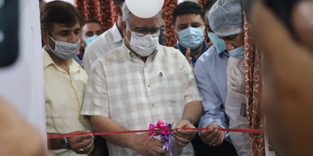 Farooq Khan, advisor to Lt.Governor Chief Guest at a donation camp organized by She Hope Society