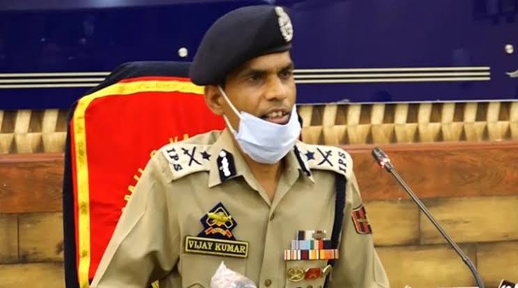 Pak militant Babar Ali killed in Bandipora Encounter;He was the part same group who were killed in Shokbaba Gunfight: IGP Kashmir