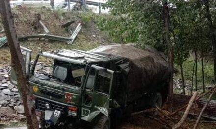 2 soldiers injured as army vehicle falls off road in Pulwama