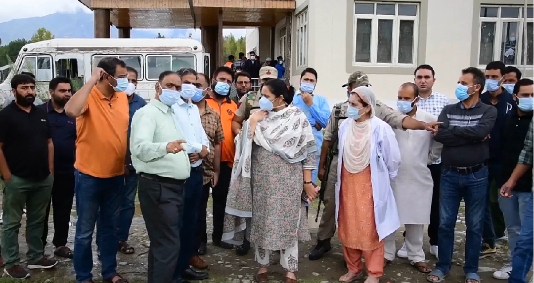 DC Ganderbal inspects progress on various vital projects in district;Inspects progress on Medical Oxygen Plant at DH