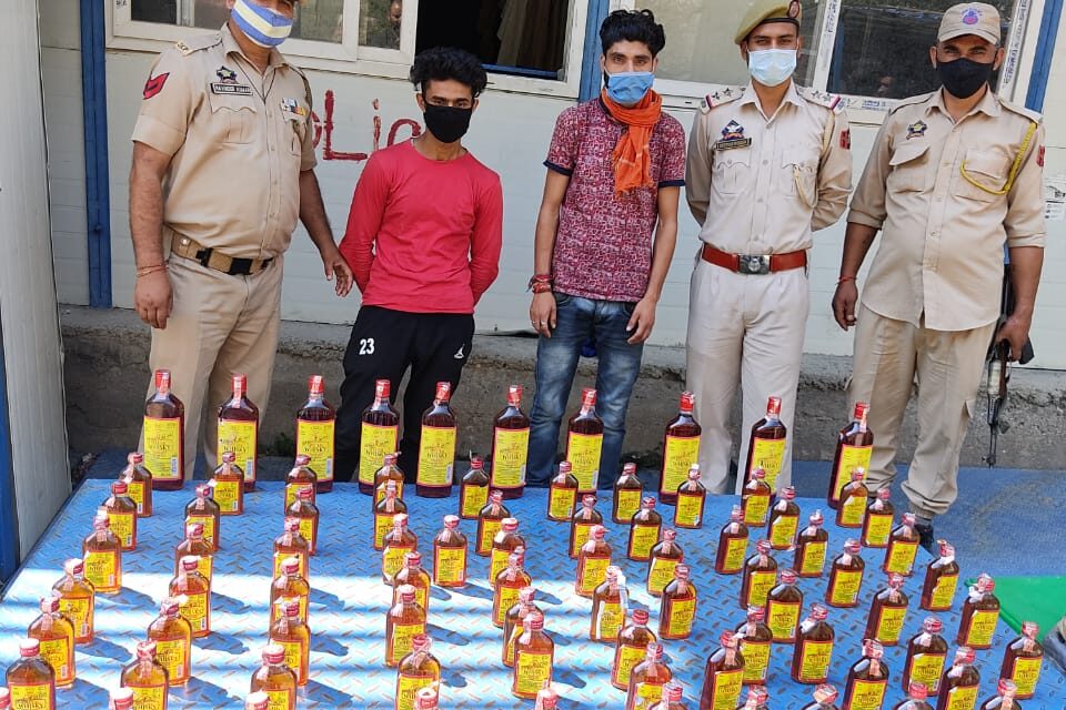Kishtwar police nabbed 02 bootleggers,huge quantity of illicit liquor recovered