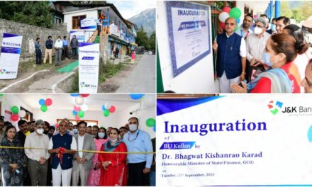 Two-day visit of Union MOS for Finance to Ganderbal concludes with distribution of cheques, Golden Cards, pension booklets, inauguration of Bank Branch & interaction with Political Parties