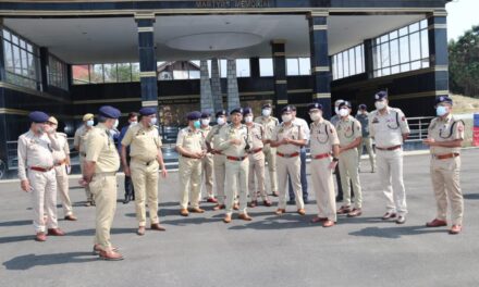 DGP J&K Shri Dilbag Singh inaugurates Open Air Gym in Police Complex Zewan