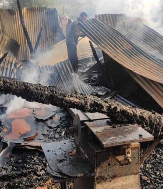 Residential house gutted in Midnight fire blaze in lolipora Pattan