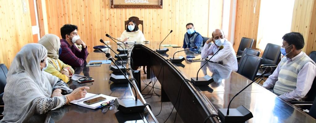 DC Ganderbal reviews Eid-e Milad-un-Nabi arrangements