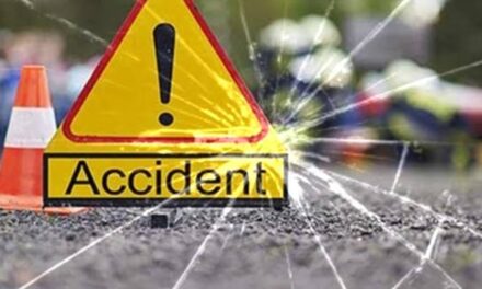 Two killed as vehicle plunges into gorge in Budgam