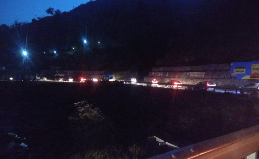 Vehicular Traffic Movement Restored Along Srinagar-Muzaffarabad After 2 Hours