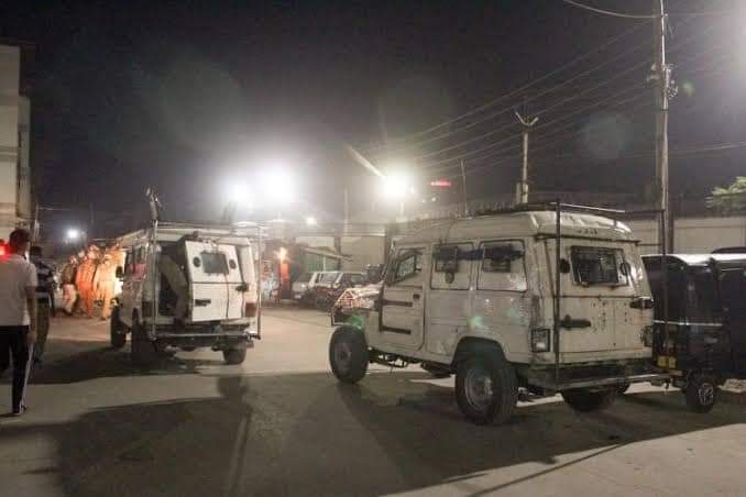 Cop injured as militants attack police party in Nawa Kadal Srinagar