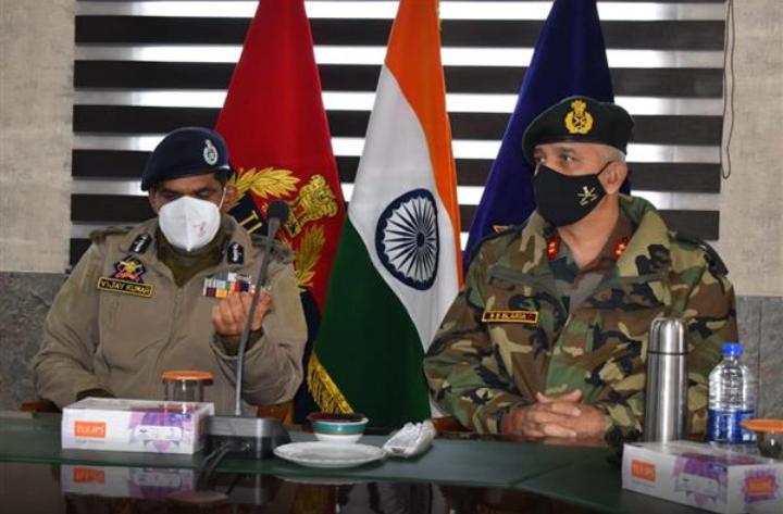 Day After Bandipora Attack, IGP Hold Joint Meeting With Army, CRPF
