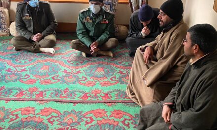 IGP Kashmir visits family of cop who was killed in Bijbehra