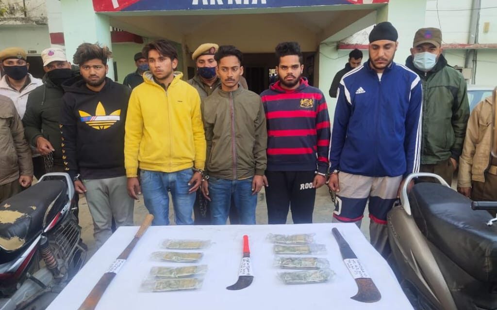 5 held for robbing petrol pump employee in Jammu; stolen cash recovered: Police