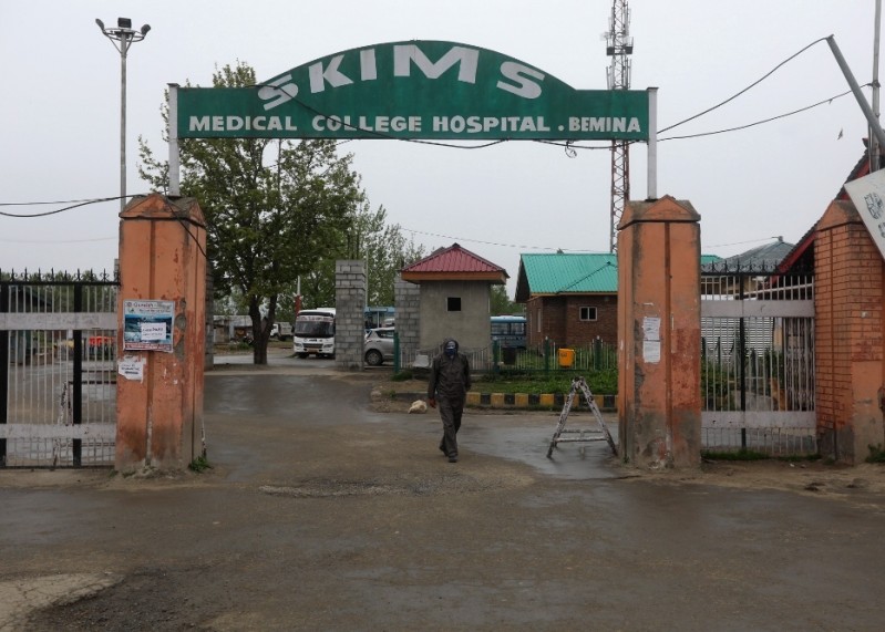 Patients, attendants denied entry into JVC Hospital after authorities’ close hospital gate