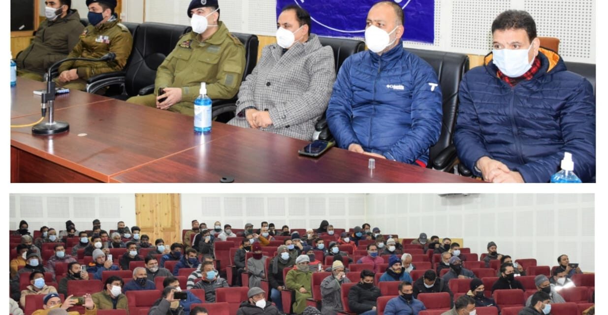 SSP Traffic City holds interaction with Transporters of Kashmir valley