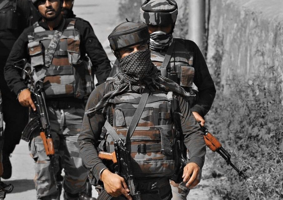 Two TRF militants killed in Predawn Gunfight in Srinagar