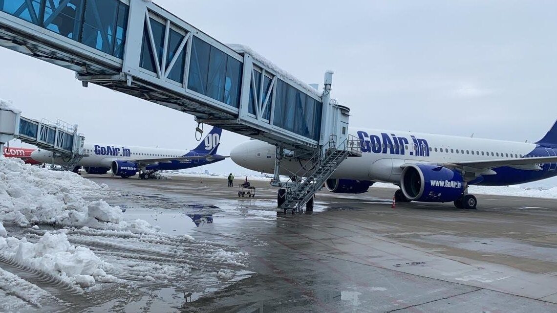 Low Visibility Delays Many Flights At Srinagar International Airport