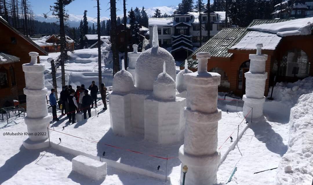 After Igloo, Snow-Bike; Taj Mahal like structure a new centre of attraction at Gulmarg