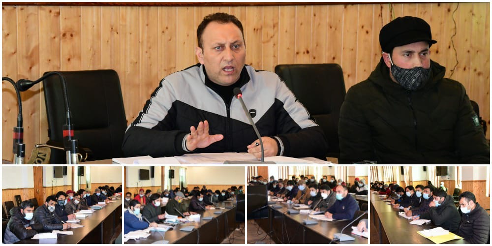 Functioning of Revenue department reviewed at Ganderbal