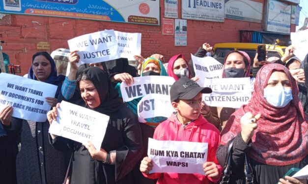 Send us back to Pakistan or grant us citizenship, Pakistani women stage protest in Srinagar