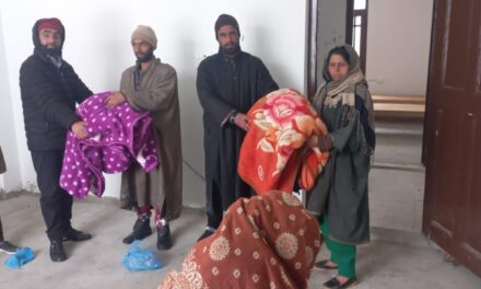 Heavy snowfall: Six family members rescued in Kulgam after house damaged