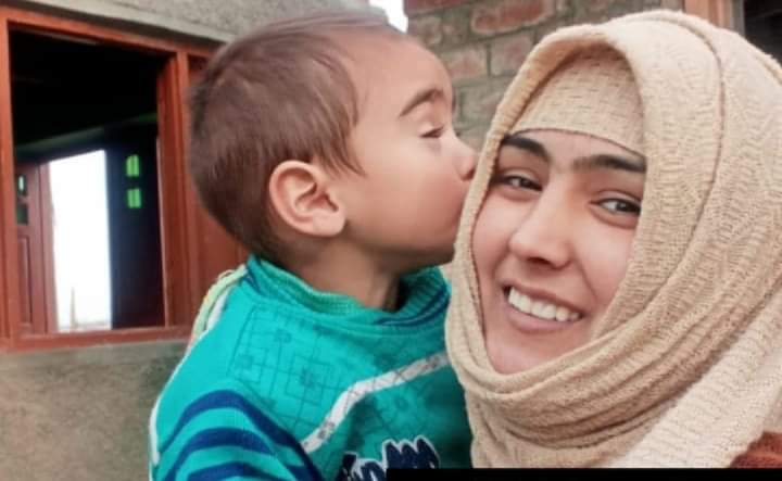 Bandipora Police seeks help to trace out a missing lady of Hajin.