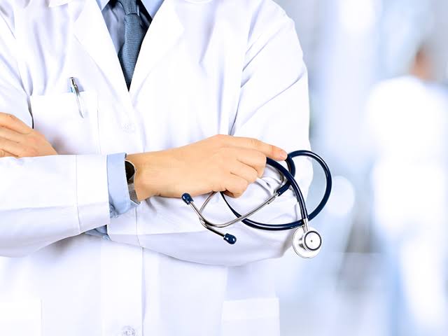 Govt likely to ban private practice of doctors in J&K Medical Colleges