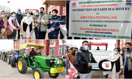 DC Ganderbal Distributes Farm Machinery under different schemes among beneficiaries