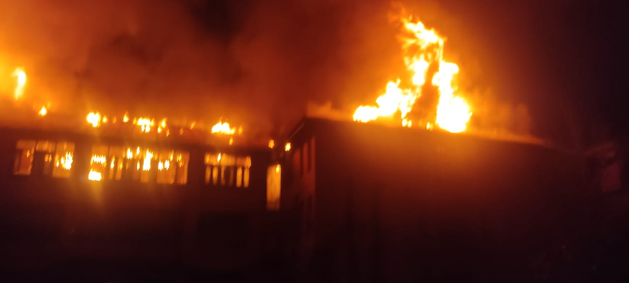Massive blaze erupts at B&J hospital, patients shifted to JVC, other hospitals