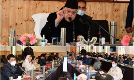 Dr Farooq Abdullah visits Ganderbal, Chairs DISHA meeting of District