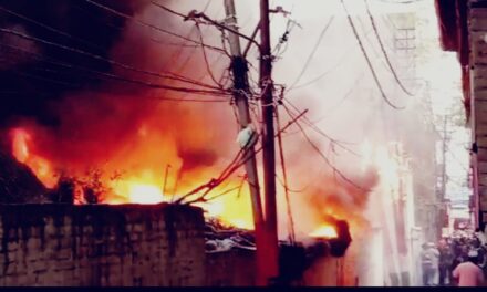 Updated:4 persons charred alive, 15 injured in massive fire in Jammu