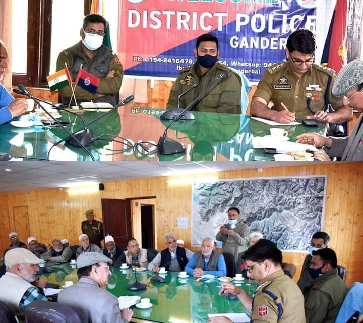 Ganderbal Police holds meeting with retired police officers in Ganderbal