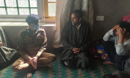Top police officers visit Budgam to mourn killing of SPO, his brother