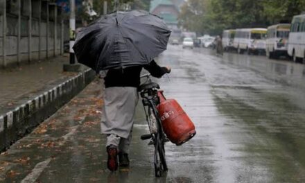 Rains Lash Kashmir, Parts Of Jammu Division; MeT forecasts mainly dry weather till March 30