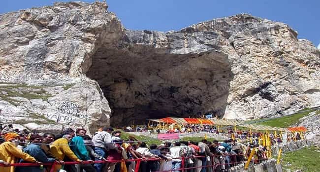 Chadi Mubarak reaches Holy Cave, Amarnath Yatra ends peacefully in J&K