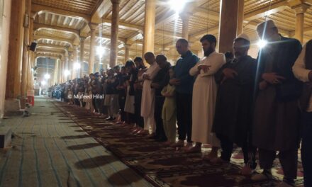 Taraweeh Congregational Prayers Offered First Time In 2 years