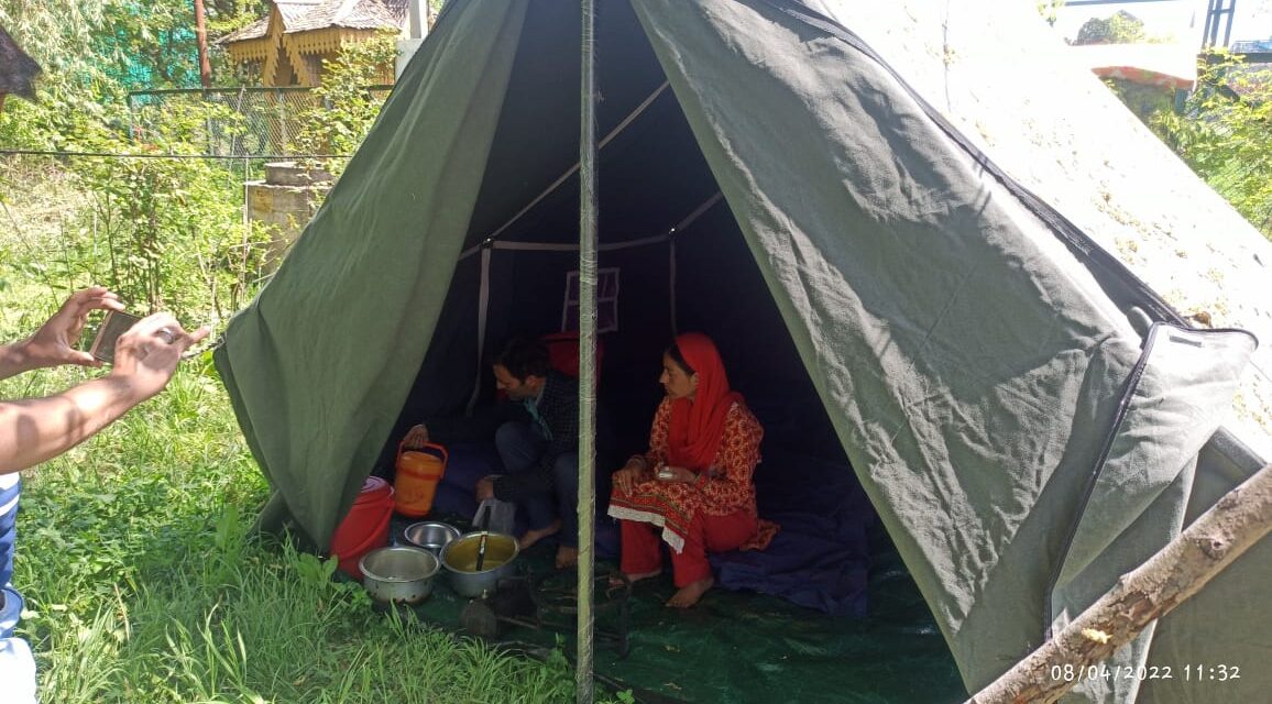 No Home, No Living: Nigeen Houseboat Fire Victim Stares At Bleak Future