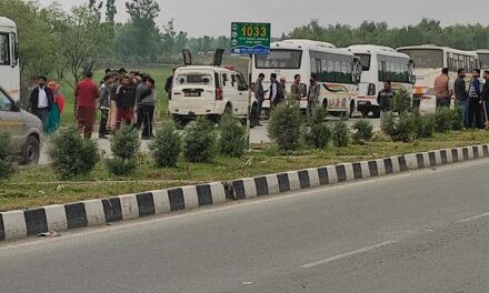 PM Modi’s Samba Visit: Valley-based PRIs Leave For Venue Amid Tight Security To Attend Panchayati Raj Diwas