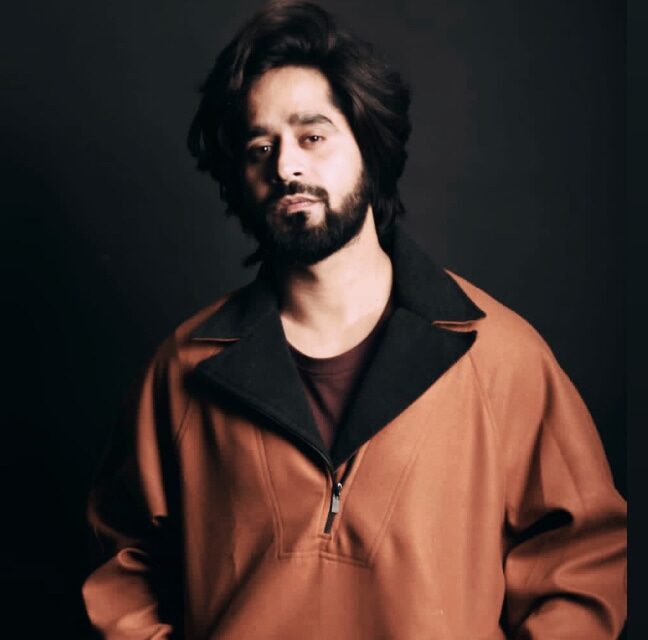 Waris Wani, a well known influencer cum youtuber of Valley