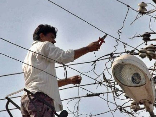 Lal Bazar locality residents express concern over getting ‘extremely’ high voltage power