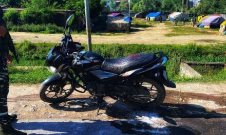 Cop in civvies shot at, critically injured in Srinagar