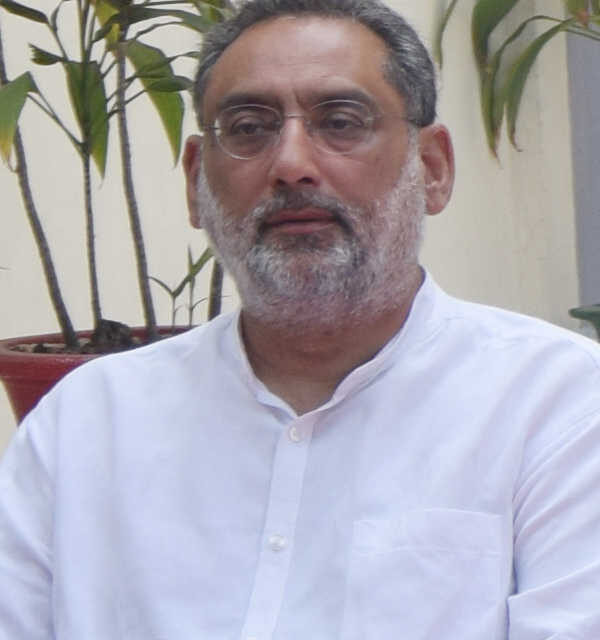 J&K bank corruption: CBI questions former J-K finance minister Haseeb Drabu in Mumbai building case