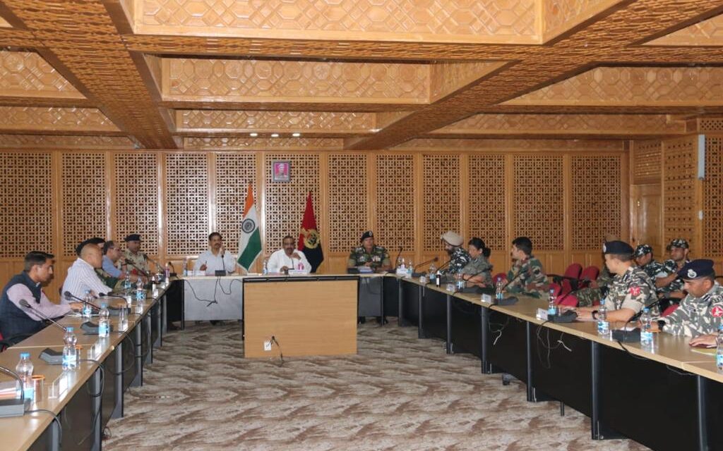 DGP J&K chairs high level meeting of, Army, Police, CAPF officers;Reviews security and deployment arrangements for Yatra