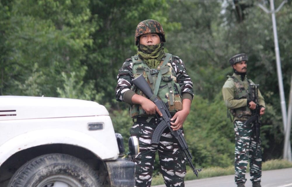 Militant killed in ongoing Sopore Encounter: Police;Another Gunfight underway in Pulwama, Two Al-Badr militants trapped
