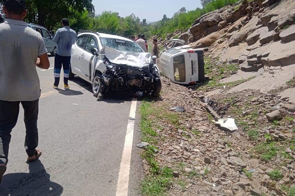 4 injured in accident on Rajouri-Kalakote road
